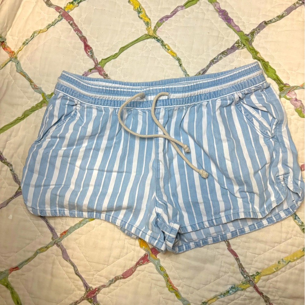 Low rise Aerie blue striped shorts